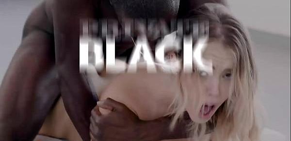 trendsPrivateBlack - Lustful Lady Texas Patti Takes On 2 Big Black Cocks!